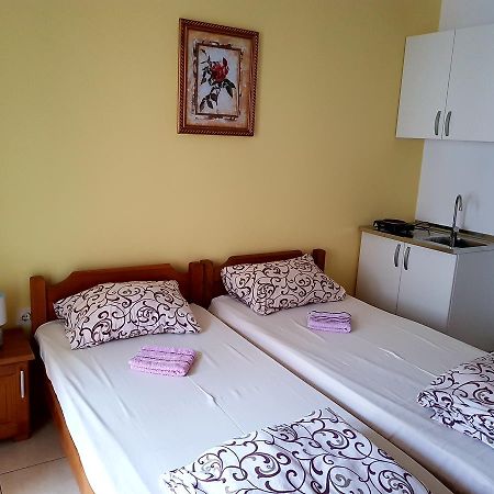 Guesthouse Sun Hostel Budva Exterior foto