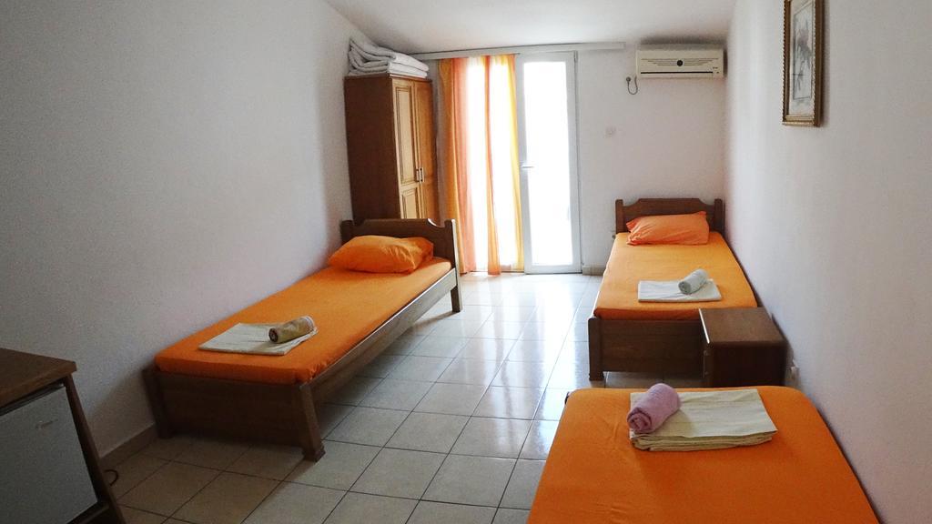 Guesthouse Sun Hostel Budva Exterior foto