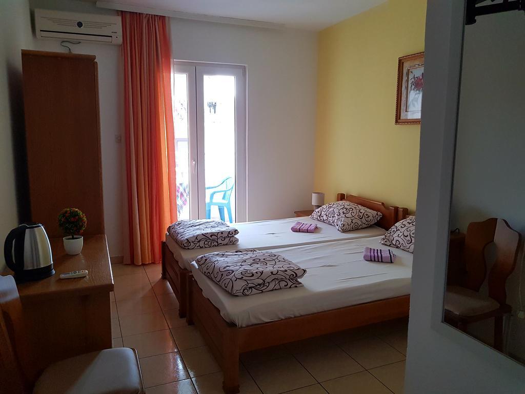 Guesthouse Sun Hostel Budva Exterior foto