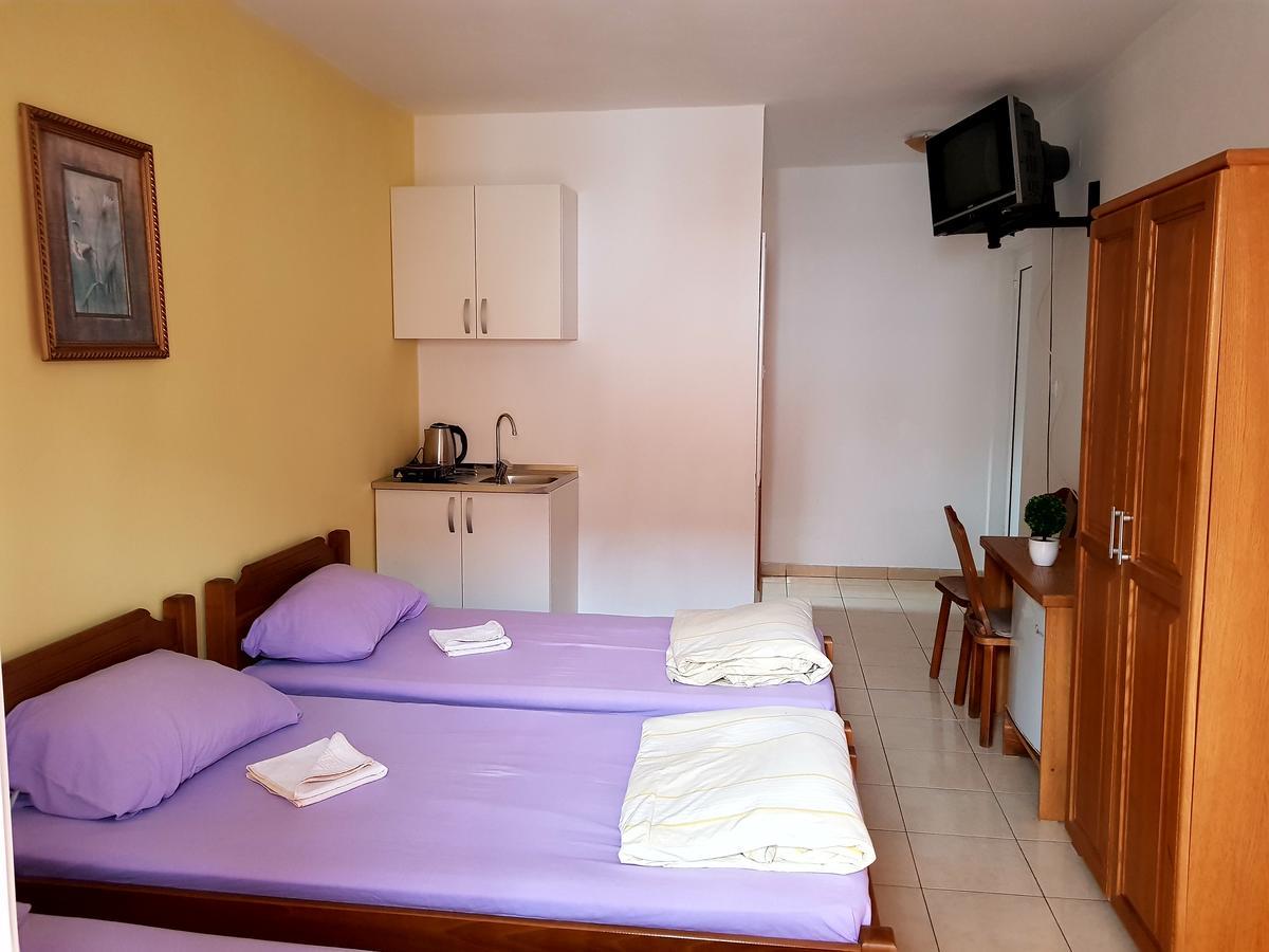 Guesthouse Sun Hostel Budva Exterior foto