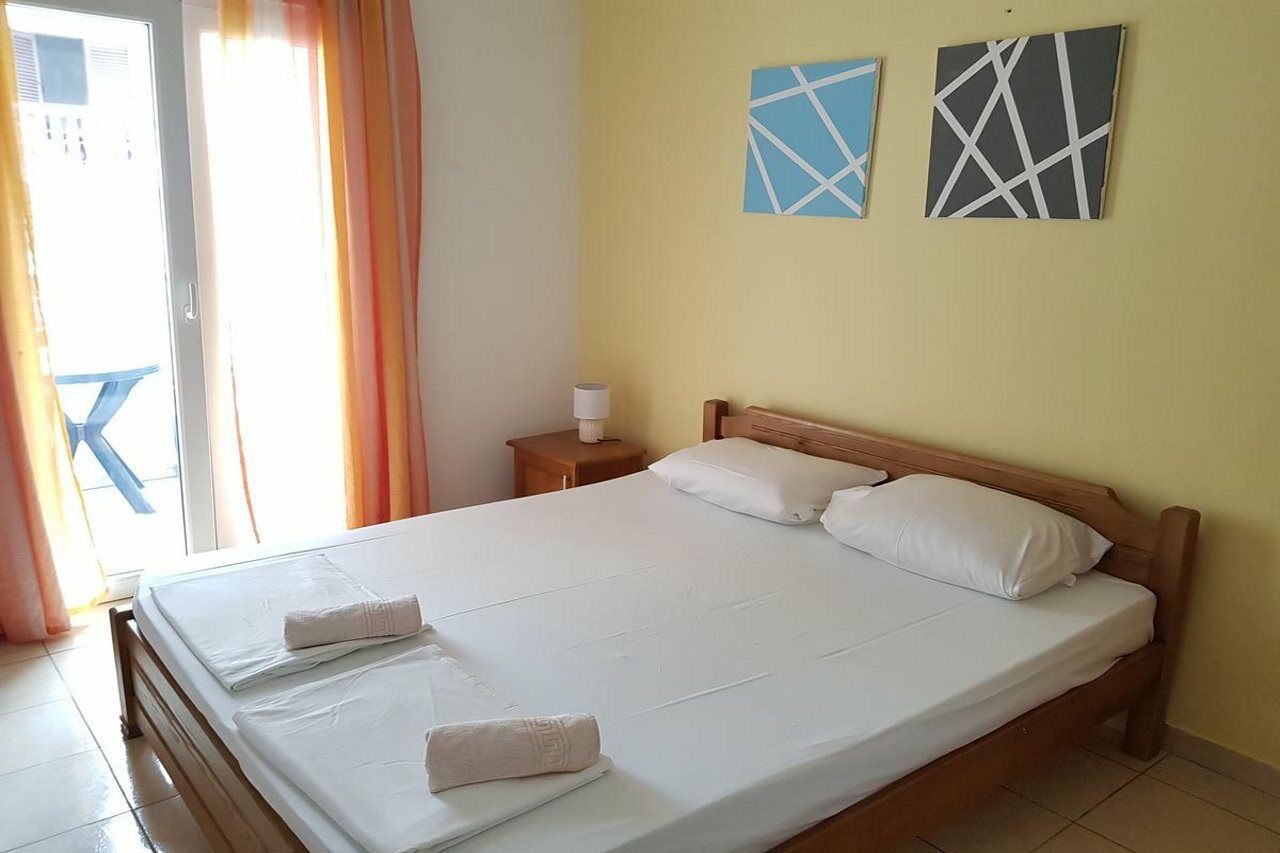 Guesthouse Sun Hostel Budva Exterior foto